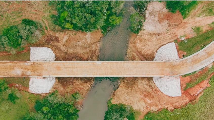 Paraguay Entregan obra de Nuevo puente en Paso Yobái