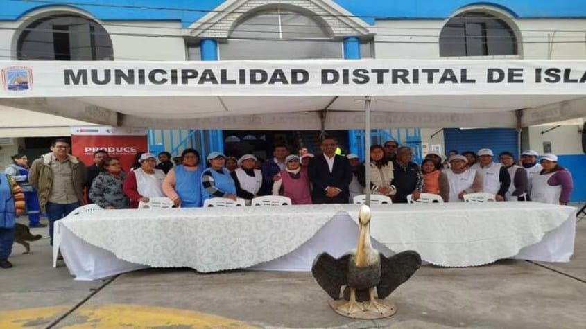 Arequipa: Produce suscribió convenio para mejorar mercado de abasto de Islay