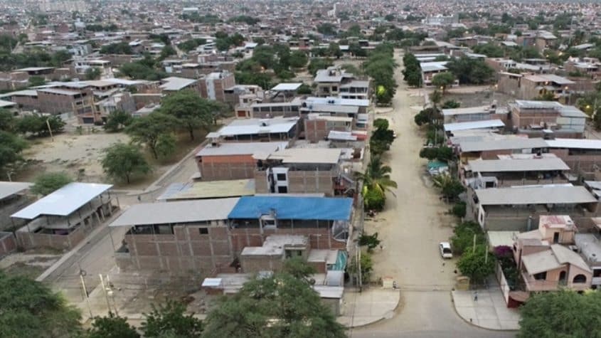 Piura: Construyen pistas y veredas en Hermanos Cárcamo