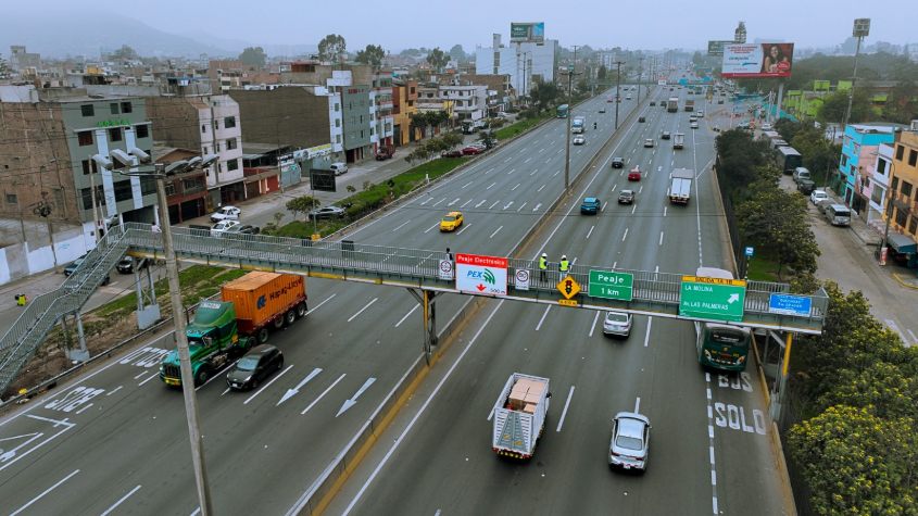 Finalizan trabajos de mantenimiento en 18 puentes peatonales en Vía de Evitamiento