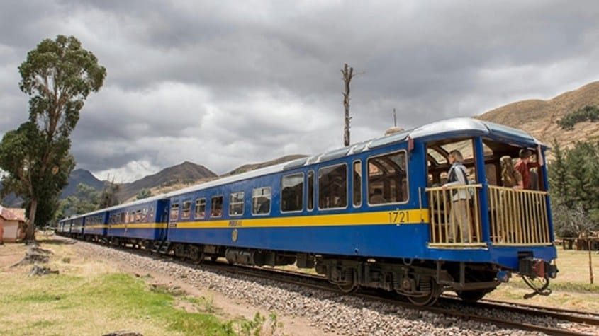 Inician diálogos para estudio de preinversión del Ferrocarril Chinchero-Cusco