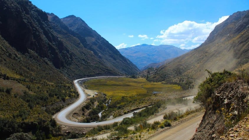 Ejecutarán carretera departamental de 102 km en Yungay
