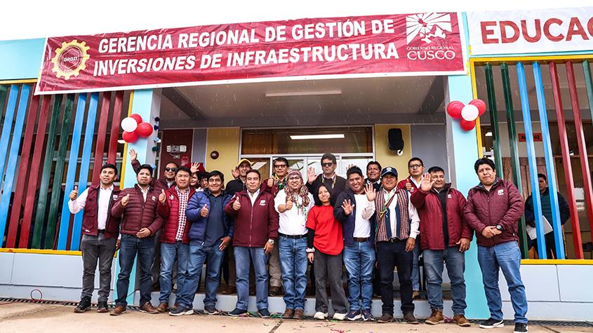 inauguración de colegio