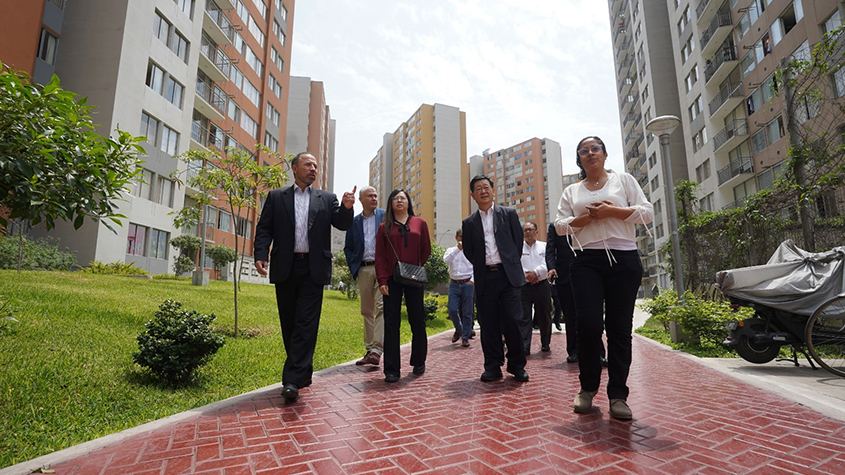 Delegación china proyecto de vivienda