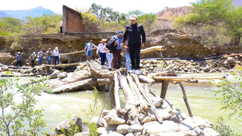 Inician construcción de puentes sobre el río Olmos en Chiclayo
