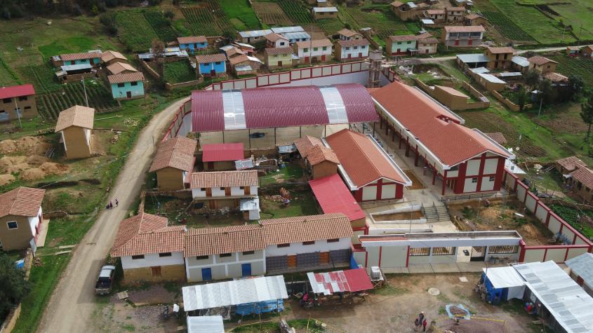 Gore Cusco impulsa mejora en infraestructura educativa en Ccatca Quispicanchi