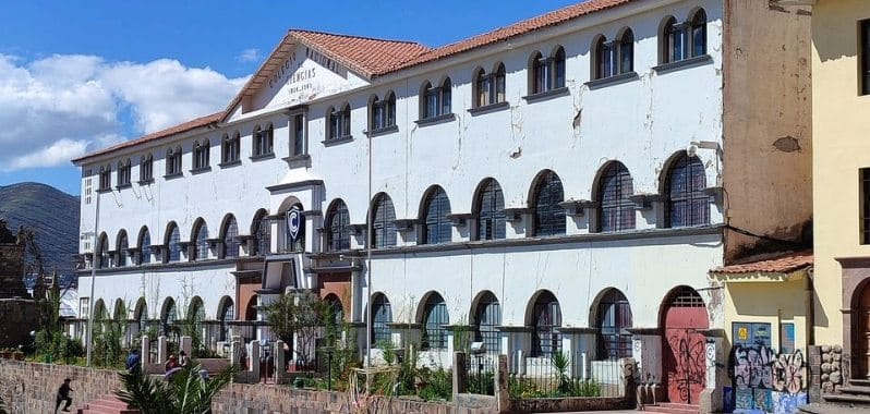 fachada colegio