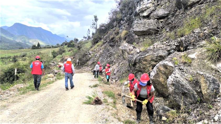 Concluyen mantenimiento de trochas carrozables en 4 departamentos del país