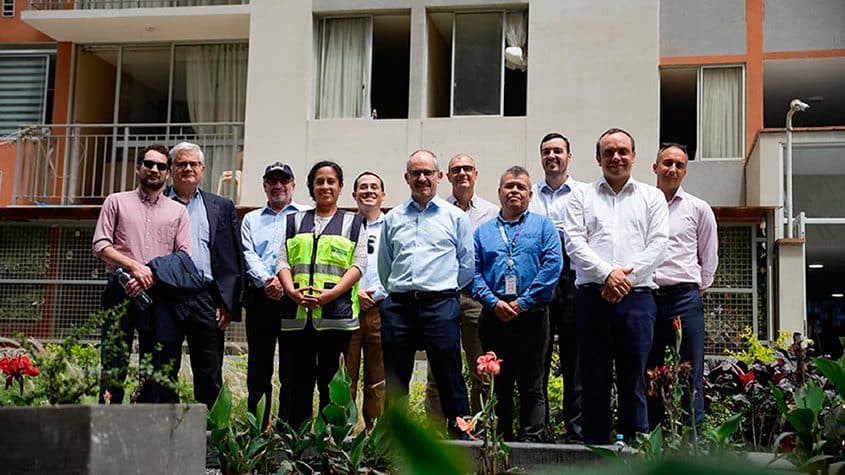 representantes de mivivienda verde