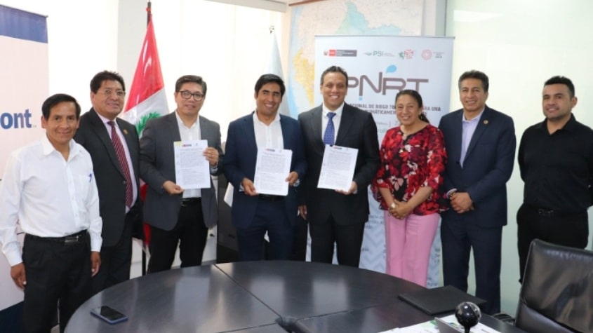 Cajamarca: Firman convenio para construir presas e impulsar el agro
