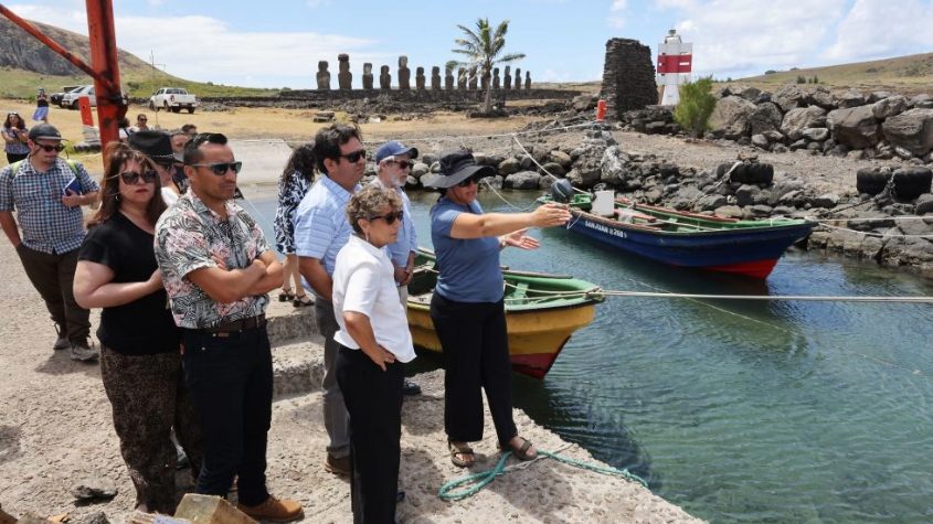 Chile: MOP inicia pavimentación de 40 km de caminos de Rapa Nui