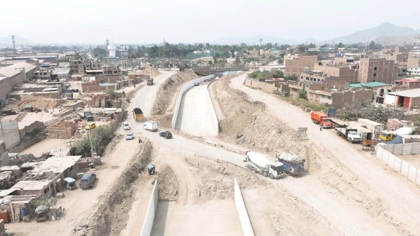 Contraloría alerta sobre retrasos en obra de quebrada Huaycoloro