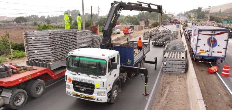 Inician armado del primer puente modular en el puente Chancay