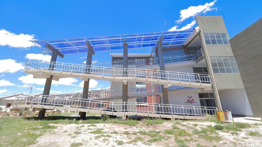 Bolivia: Entregan moderna Unidad Educativa Nacional de Calazaya en San Pedro de Totora