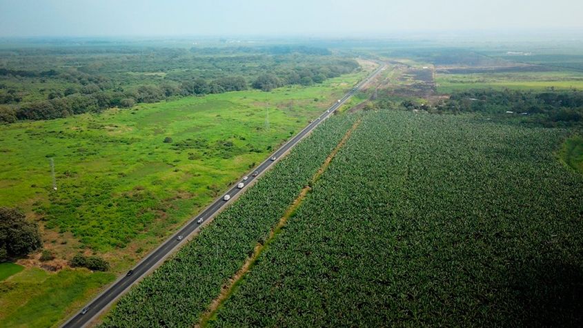 Ecuador: Aprueban proyectos vial y portuario mediante APP