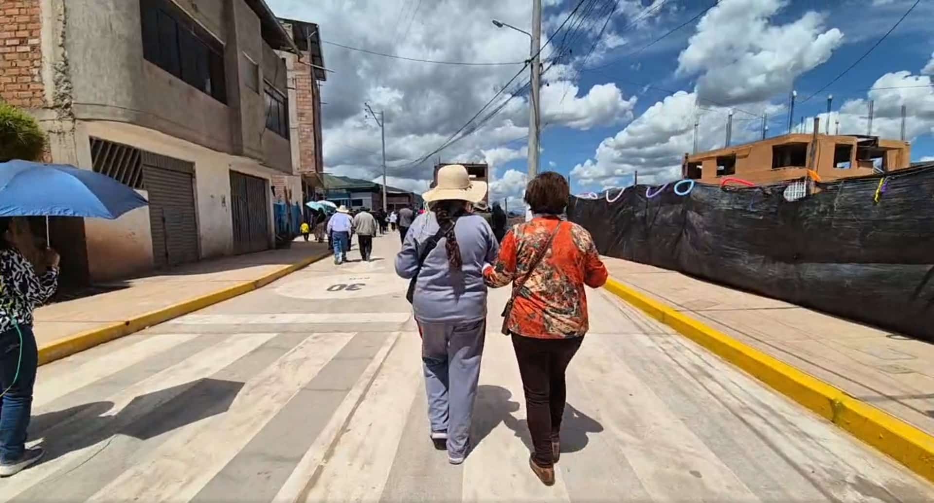 Cusco: Inauguran obras de pavimentación en San Sebastián