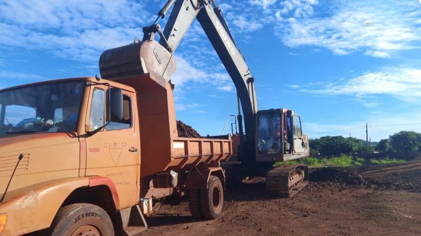 Paraguay: Realizan reparación de caminos y provisión de agua en Amambay