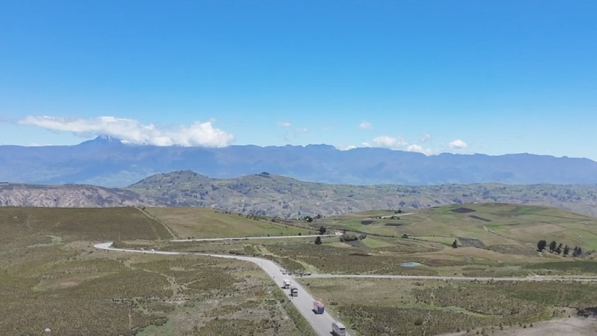 Ecuador: Lanzan licitación pública internacional para mantenimiento de la vía E487