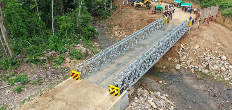 Puente modular en Perú