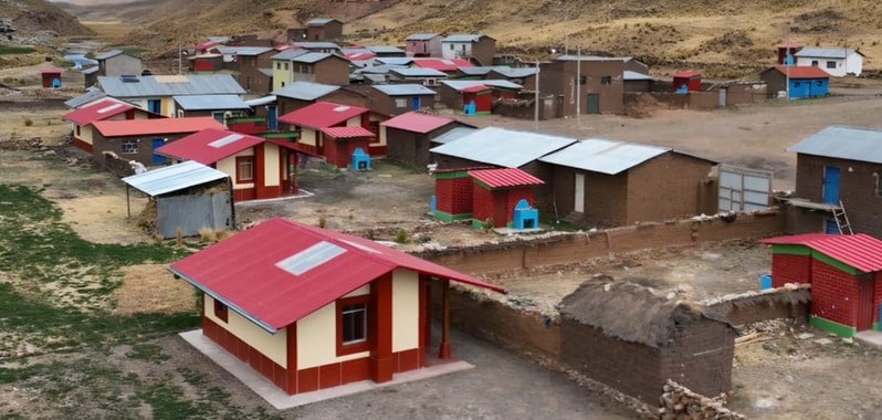 Para proteger a familias de heladas: MVCS inicia construcción de 298 viviendas rurales “Wasiymi” en Cusco
