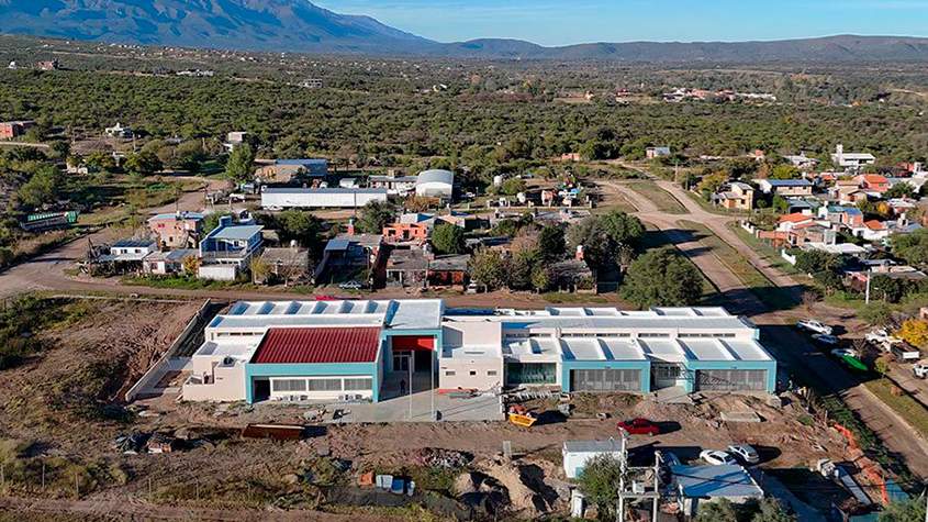 Argentina: Construcción de Escuela ProA en Mina Clavero registra avance del 91%