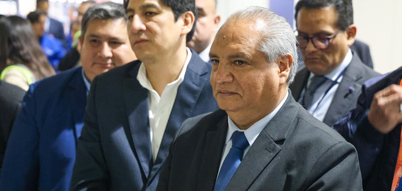 Ministro César Sandoval MTC