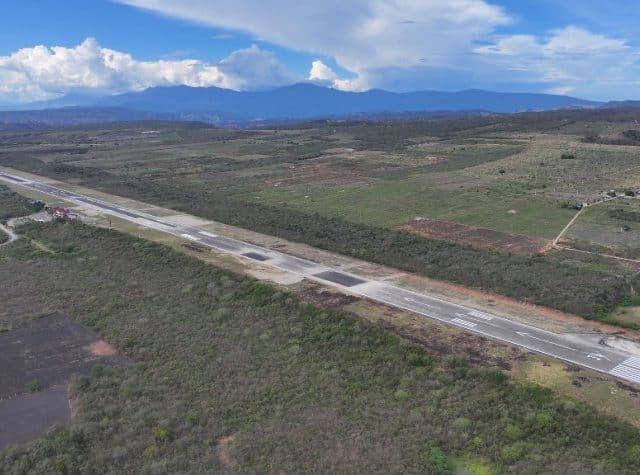 Culminaron trabajos de rehabilitación integral de la pista de aterrizaje en aeropuerto de Jaén
