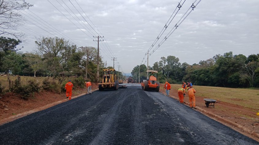 Paraguay: Avanza pavimentación de la Ruta de los Inmigrantes con un 17,45% de avance