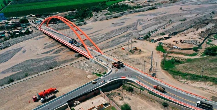 Puente y vía
