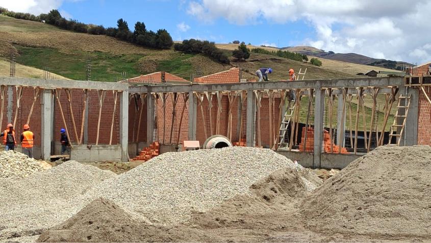 Cajamarca: Avanza la ejecución de obras en la institución educativa N.° 82717 del centro poblado Quengo Río