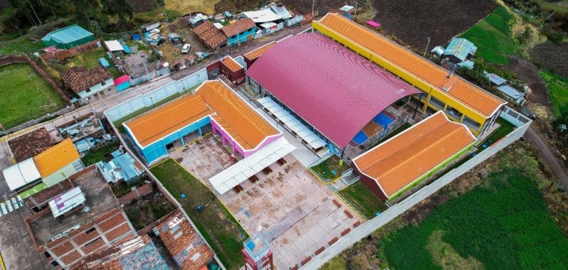 Colegio en Paruro