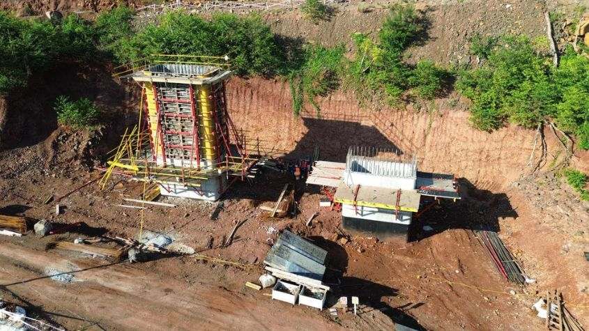 construcción de puente