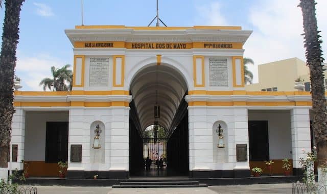 Declaran de interés nacional la construcción del nuevo Hospital Nacional Dos de Mayo