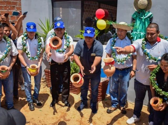 Bolivia: Gobierno entrega más de 1,400 viviendas sociales en Santa Cruz