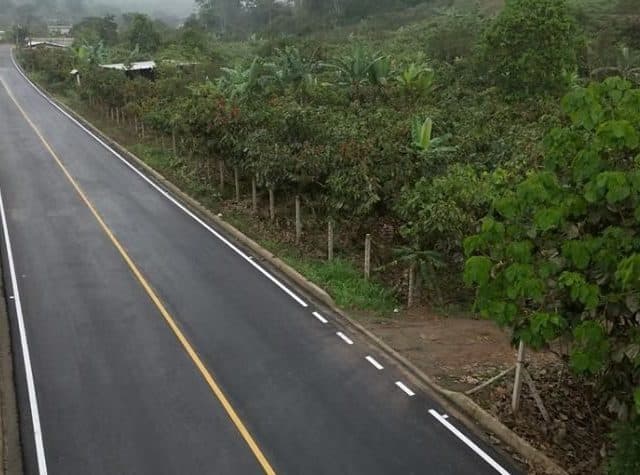 Ecuador: El Oro inaugura asfaltado de 5 km en zona rural de Pasaje