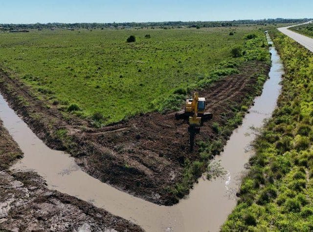 Paraguay: Gobierno avanza con obras de alcantarillado y drenaje en Pilar