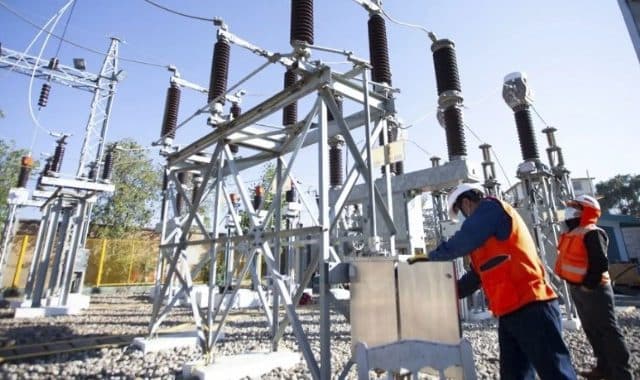 “Iluminando Sechura” invertirá más de S/ 46 millones en 19 proyectos de electrificación