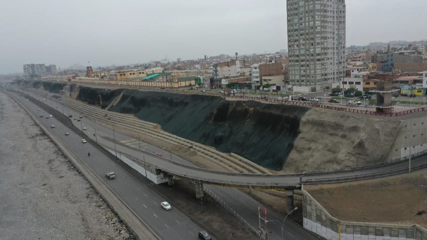 Estabilización de acantilados en La Perla–Callao, Costa Verde; protección de taludes y seguridad vial para la ciudad