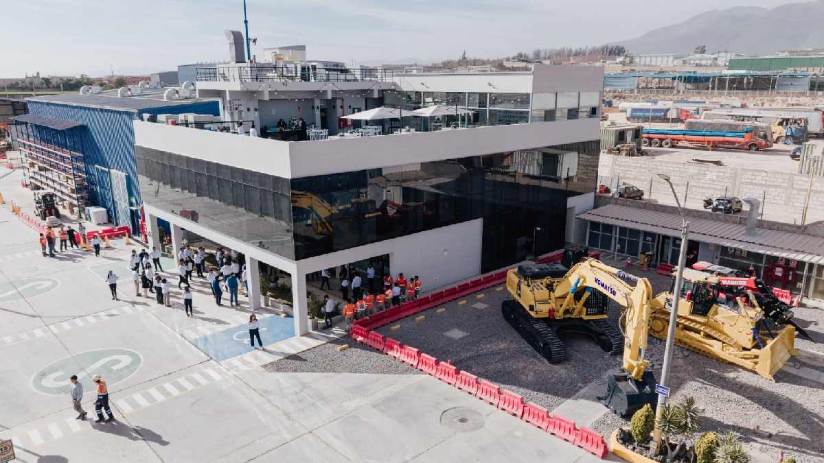 Komatsu-Mitsui sucursal Arequipa