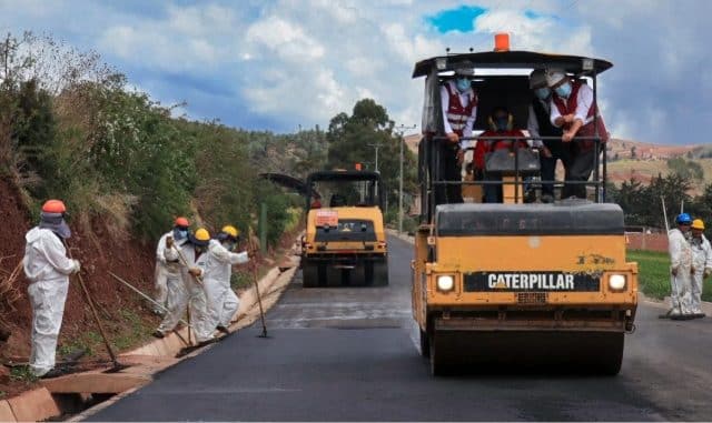 Cusco: Carretera Huarocondo–Zurite supera el 62% de ejecución