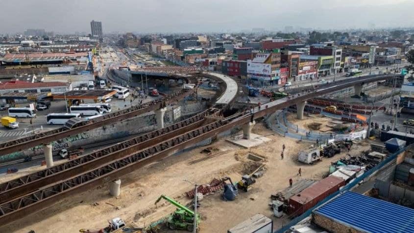 puente en construcción